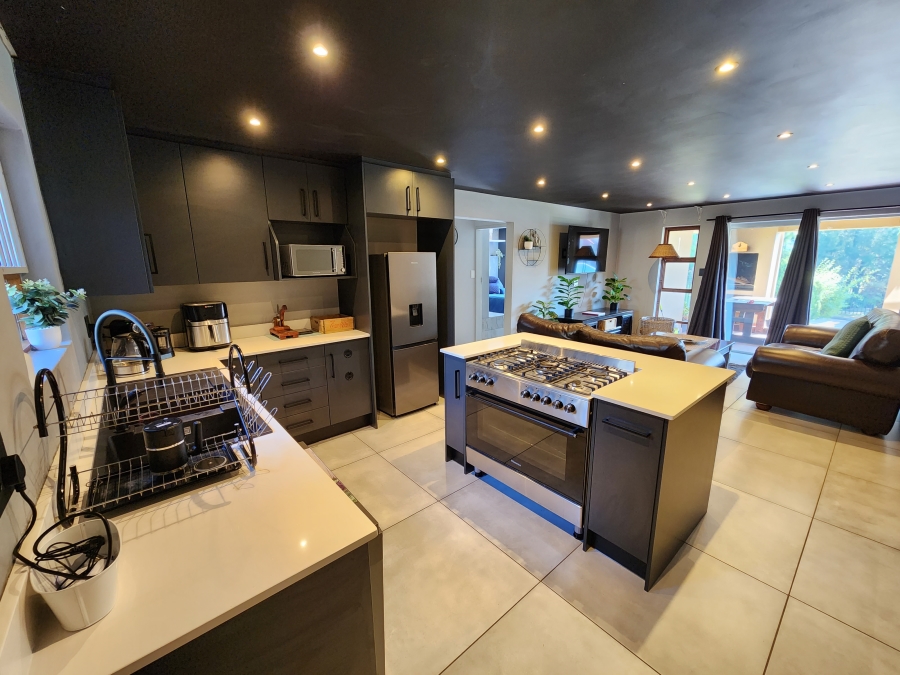 2 Bedroom Property for Sale in Antiqua Bay Free State